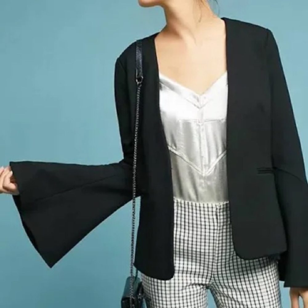 Anthropologie Cartonnier Black Bell Sleeve Blazer